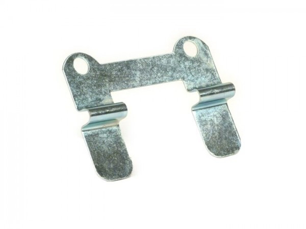 Retainer Plate For Side Panel Vespa