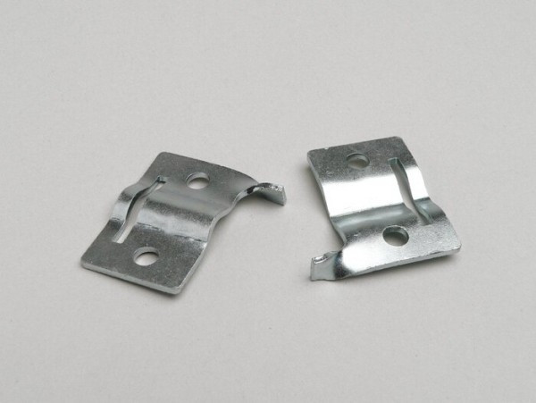 Plates For Clamping Rear Side Panel Clip To The Frame Lambretta  08.1967), Lis (08.1967), Sx (08.1967), Tv (series 3), J50, J100, J125