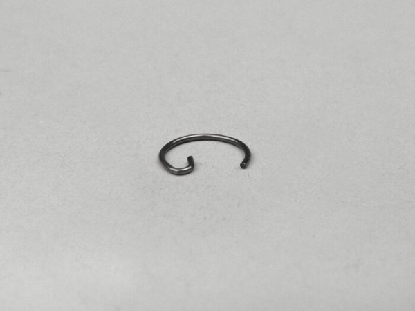 Circlip For Gudgeon Pin 10mm X 0.75mm G Type