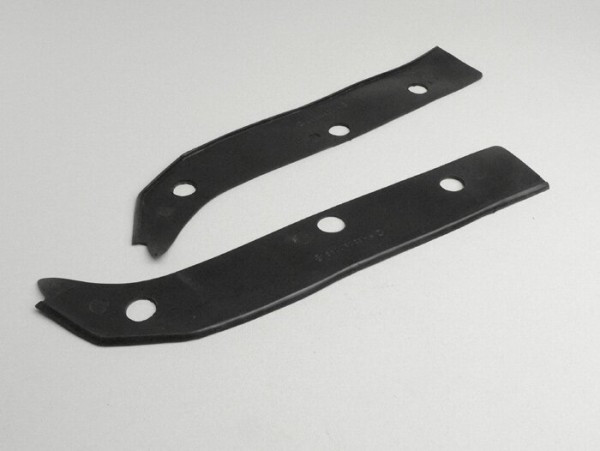 Pair Of Black Mudguard/leg Shield Rubbers Lambretta  Black
