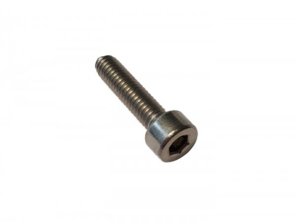 Allen Screw Din 912 M4 X 16 (8.8 Stiffness)