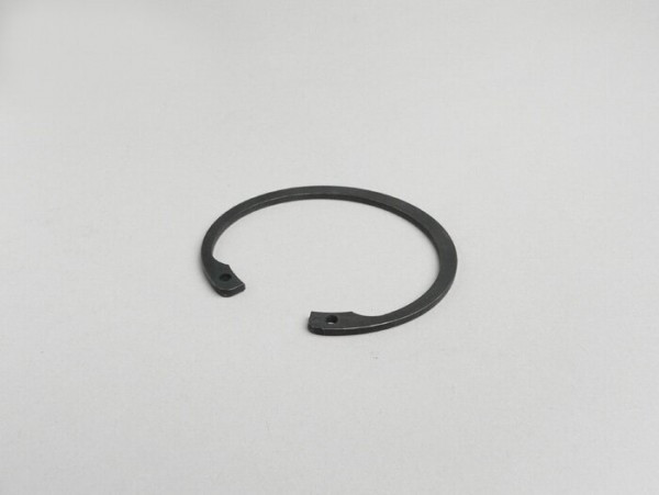 Circlip Hole Din472
