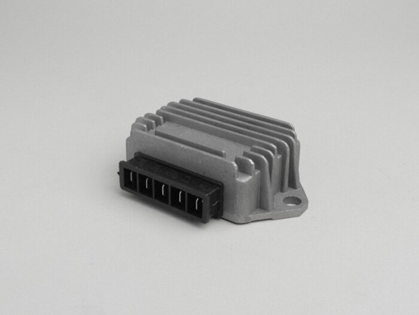 Voltage Regulator 5pin 12v (ggb+cground)