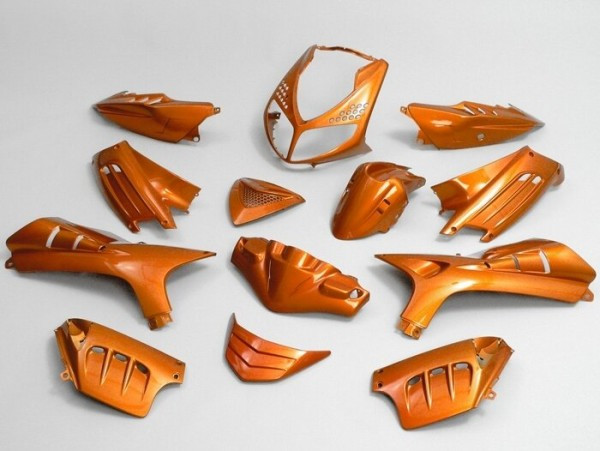 Body Part Kit Edge 13pc.  Peugeot Speedfight2  Metallic Orange