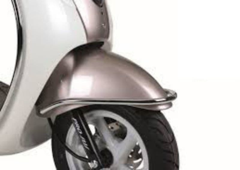 Voorspatbordbeugel Oem Chroom | Sym Mio