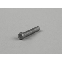 Niet 3,8x23mm (toegepast voor Koppelingsritzel Vespa Px, T5 125cc, Rally180 (vsd1t), Rally200 (vse1t), Sprint150 (vlb1t), Ts125 (vnl3t), Gt125 (vnl2t), Gtr125 (vnl2t), Gl150 (vla1t), Gs160 / Gs4 (vsb1t), Ss180 (vsc1t), Super, Vna, Vnb, Vba