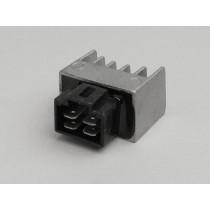 Voltage Regulator 4plug